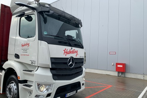 haberling umzug berlin aktenvernichtung speizialtransport mercedes actros 2